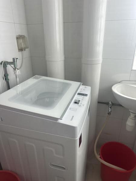 18D Holland Drive, 18D Holland Drive, Tanglin / Holland / Bukit Timah, 1 Bedroom, 102 sqft, HDB Flat For Rent, by Maggie Lee, 23368920 - PropertyGuru.com.sg