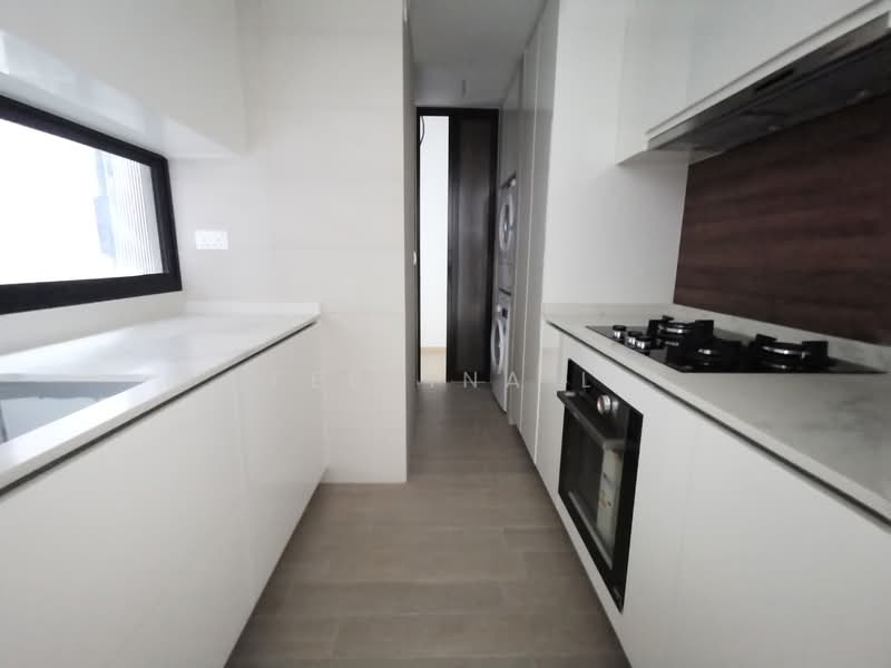 Amber 45, 45 Amber Road, 3 Bedrooms, 1,130 sqft, Condominium For Rent, by Febrina L, 23370718 - enclosed wet kitch - PropertyGuru.com.sg