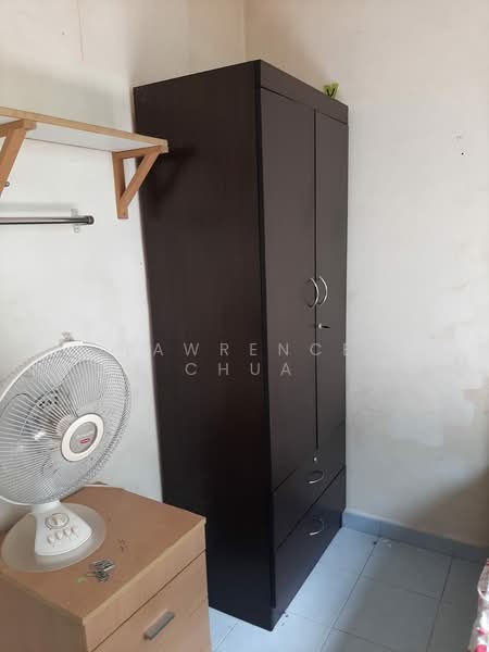 For Rent - 76 Lorong Limau