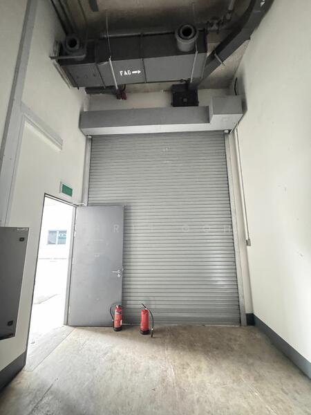 Groundfloor 3 storey unit for rent, 2 Gambas Crescent, Admiralty / Woodlands, 4,779 sqft, Light Industrial (B1) For Rent, by Chris Goh, 23378745 - CommercialGuru.com.sg