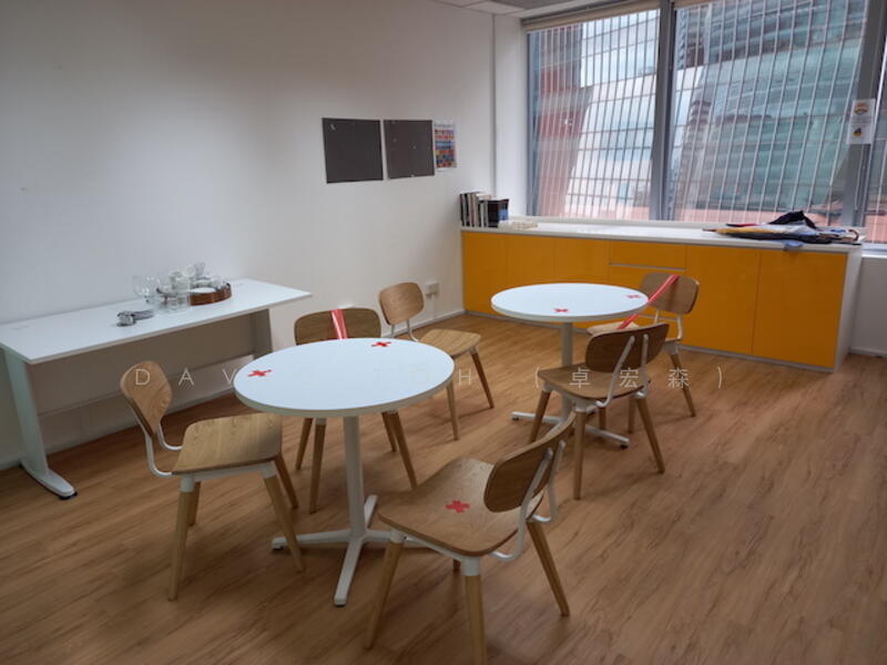Appealing fitted office, Raffles Place, , 3,100 sqft, Office For Rent, by David Toh (卓宏森), 23378764 - CommercialGuru.com.sg