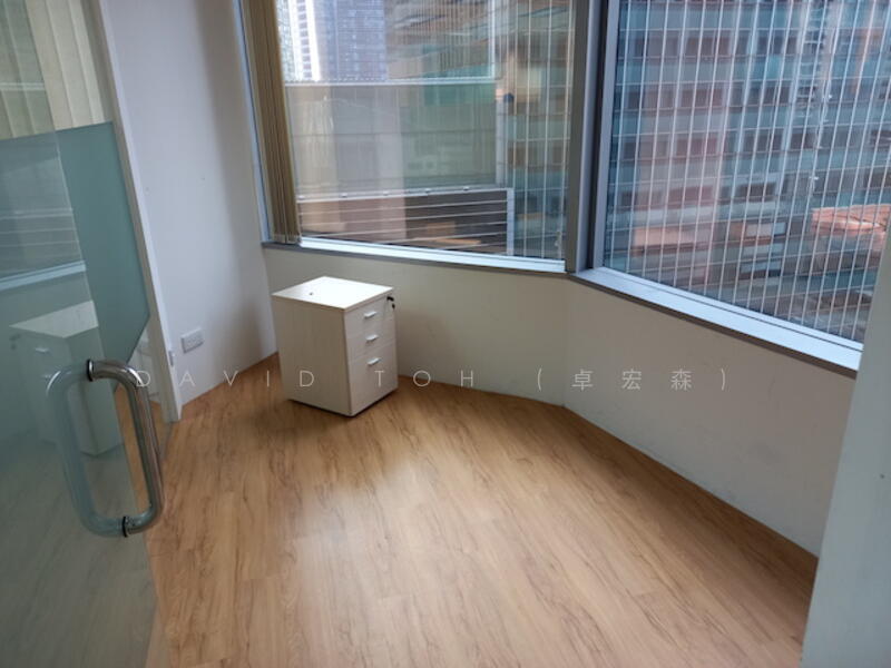 Appealing fitted office, Raffles Place, , 3,100 sqft, Office For Rent, by David Toh (卓宏森), 23378764 - CommercialGuru.com.sg