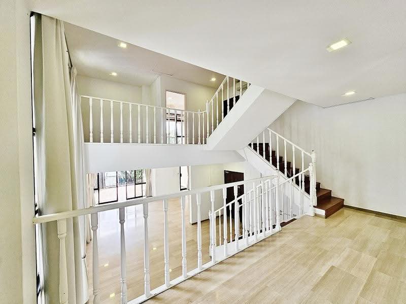 Point Loma, 30 Shelford Road, Newton / Novena, 4 Bedrooms, 3,262 sqft, Apartment For Rent, by Lawrence Hong, 23380798 - PropertyGuru.com.sg