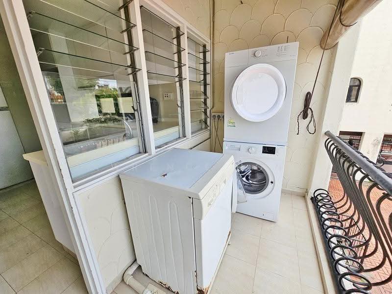 Point Loma, 30 Shelford Road, Newton / Novena, 4 Bedrooms, 3,262 sqft, Apartment For Rent, by Lawrence Hong, 23380798 - PropertyGuru.com.sg