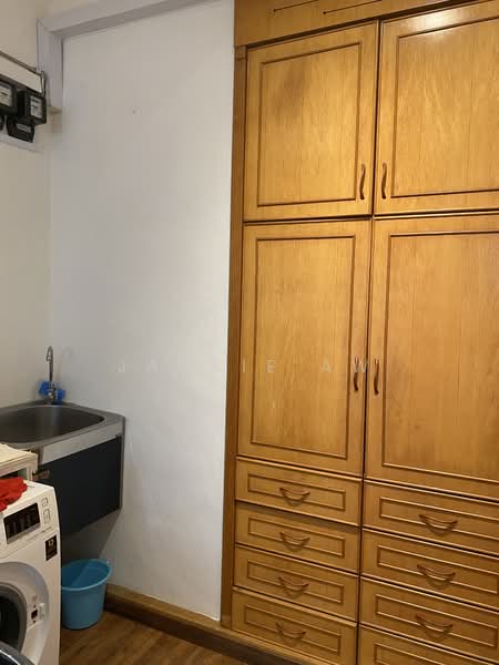 Kim Sia Court, 1 Jalan Jintan, Room Rental, 200 sqft, Apartment For Rent, by Jackie Aw, 23382439 - PropertyGuru.com.sg