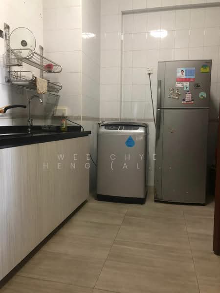 For Rent - Parc Oasis