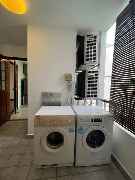 Gold Palm Mansions, 139 Lorong K Telok Kurau, 2 Bedrooms, 1,033 sqft, Apartment For Rent, by Perline Chua, 23386426 - PropertyGuru.com.sg