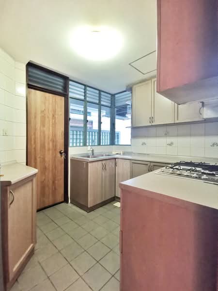 Astor Green, 3 Pine Grove, 2 Bedrooms, 1,100 sqft, Condominium For Rent, by Raymond Tung, 23386447 - *Disclaimer: Photos taken in year 2023, current view and/or house conditions might differ. - PropertyGuru.com.sg
