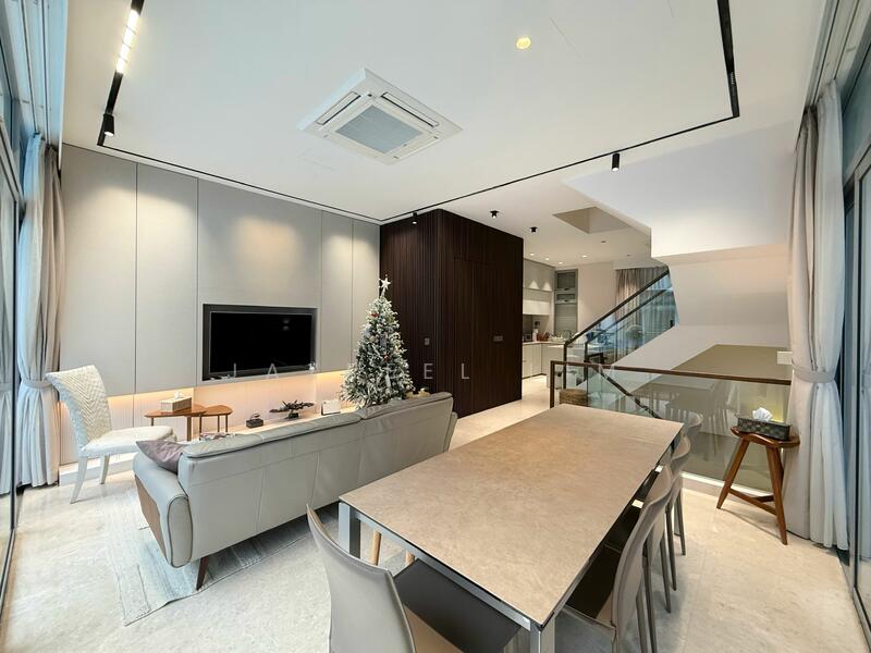 For Sale - Montclair @ Whitley