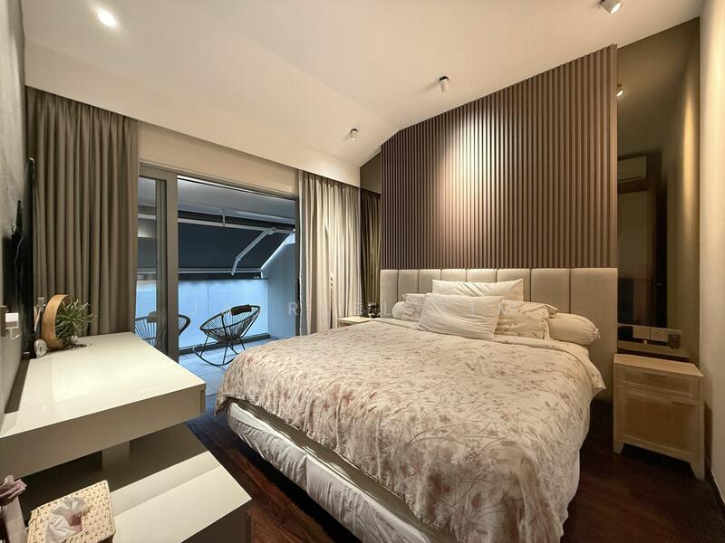 For Sale - Montclair @ Whitley