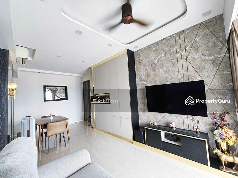 For Sale - Stars of Kovan