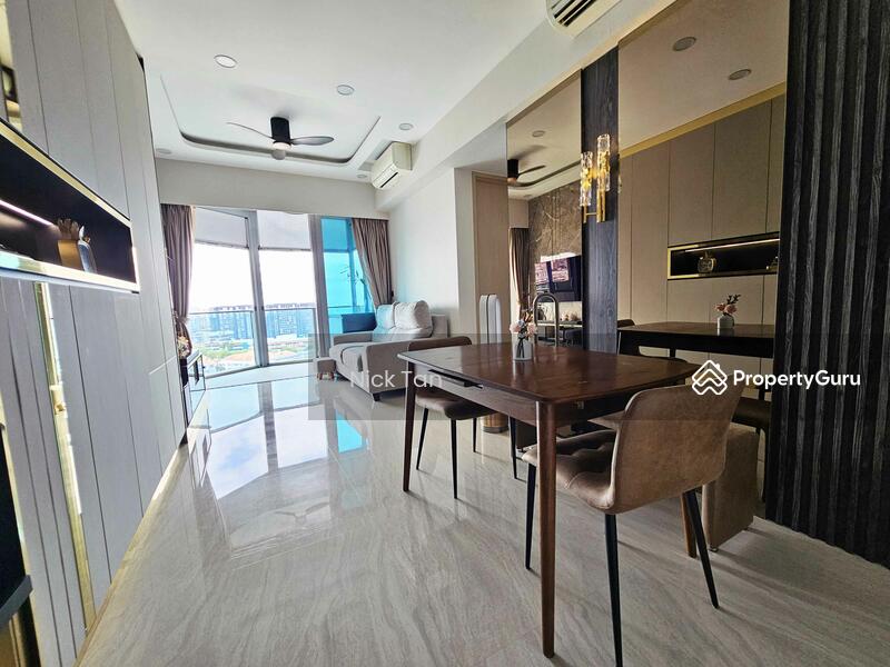 For Sale - Stars of Kovan