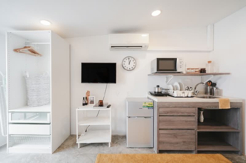 32A South Buona Vista Road, , 1 Bedroom, 236 sqft, Shophouse For Rent, by Cove, 23388568 - Room 206 - kitchenette - PropertyGuru.com.sg