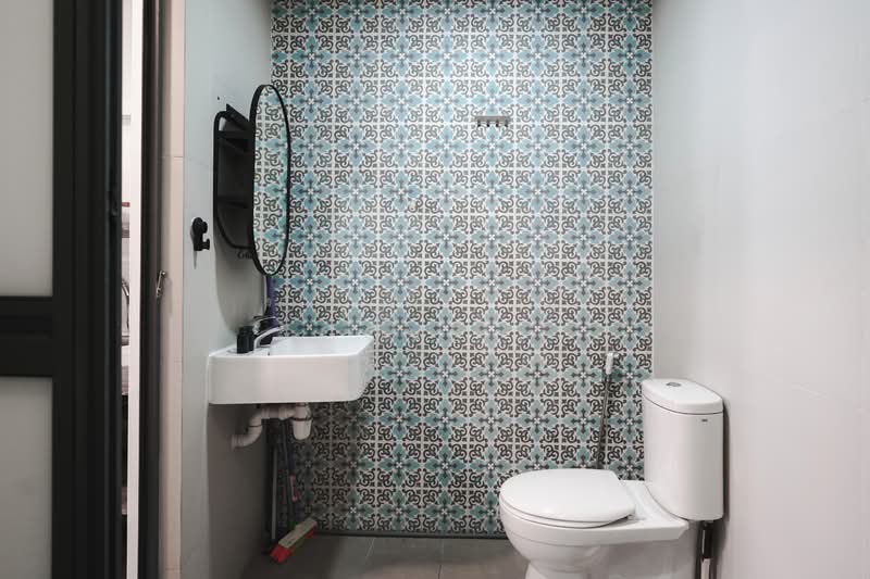 32A South Buona Vista Road, , 1 Bedroom, 236 sqft, Shophouse For Rent, by Cove, 23388568 - Room 206 - private bathroom - PropertyGuru.com.sg