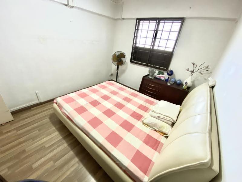 571 Cheng San Court, 571 Ang Mo Kio Avenue 3, Ang Mo Kio / Bishan / Thomson, Room Rental, 150 sqft, HDB Flat For Rent, by Pey Si Ya, 23391059 - PropertyGuru.com.sg