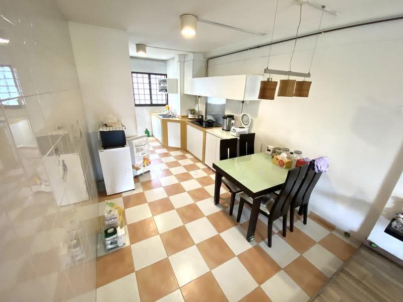 571 Cheng San Court, 571 Ang Mo Kio Avenue 3, Ang Mo Kio / Bishan / Thomson, Room Rental, 150 sqft, HDB Flat For Rent, by Pey Si Ya, 23391059 - PropertyGuru.com.sg