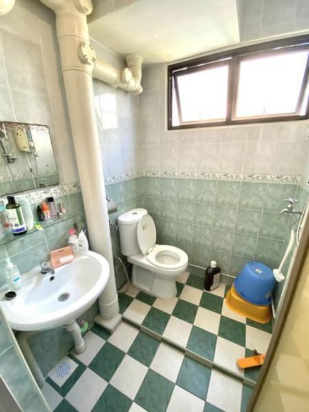 571 Cheng San Court, 571 Ang Mo Kio Avenue 3, Ang Mo Kio / Bishan / Thomson, Room Rental, 150 sqft, HDB Flat For Rent, by Pey Si Ya, 23391059 - PropertyGuru.com.sg