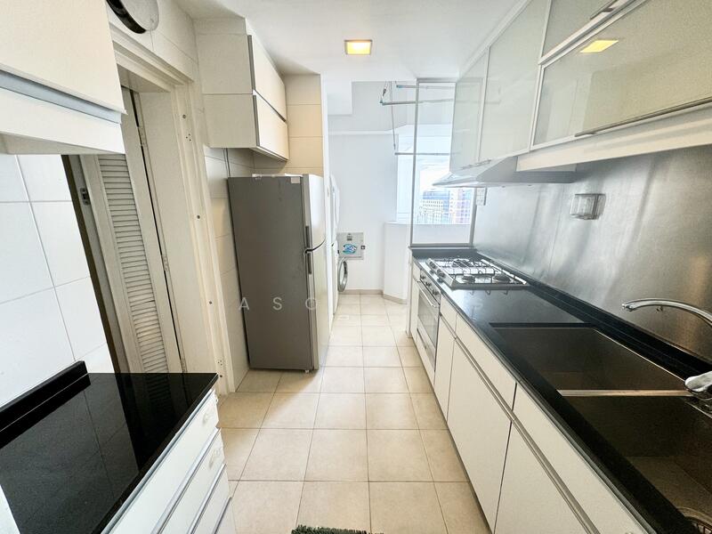 Cote D'Azur, 68 Marine Parade Road, 2 Bedrooms, 1,152 sqft, Condominium For Rent, by Jason Ang, 23393679 - Kitchen area - PropertyGuru.com.sg