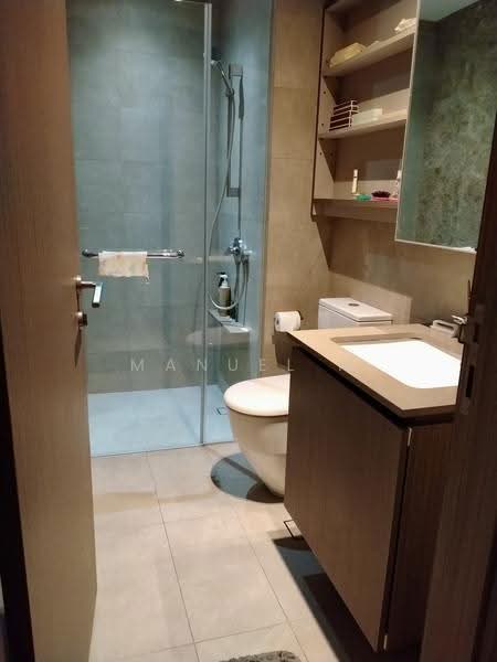 Seaside Residences, 10 Siglap Link, East Coast / Marine Parade, 2 Bedrooms, 786 sqft, Apartment For Rent, by Manuel M Chiong, 23393787 - Bathroom - PropertyGuru.com.sg