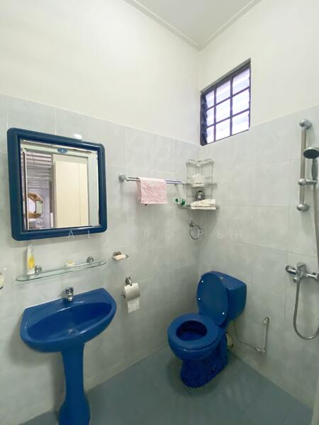 For Sale - 2 storey inter terrace for sale at Mayflower lane