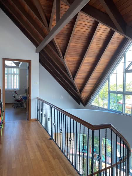 Two Storey Detached House With Attic @ Cotswold Close for Rent, Cotswold Close, 7 Bedrooms, 6,000 sqft, Detached House For Rent, by Ong Hai Ming, 23396031 - PropertyGuru.com.sg