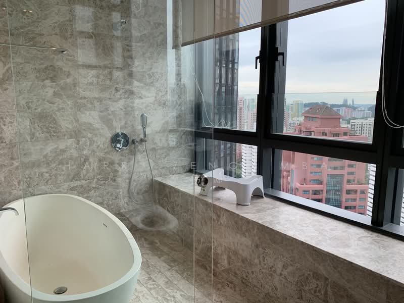 OUE Twin Peaks Condominium For Sale at S$ 3,993,960 | PropertyGuru Singapore