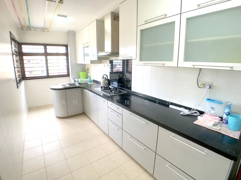 For Rent - 76A Redhill Road