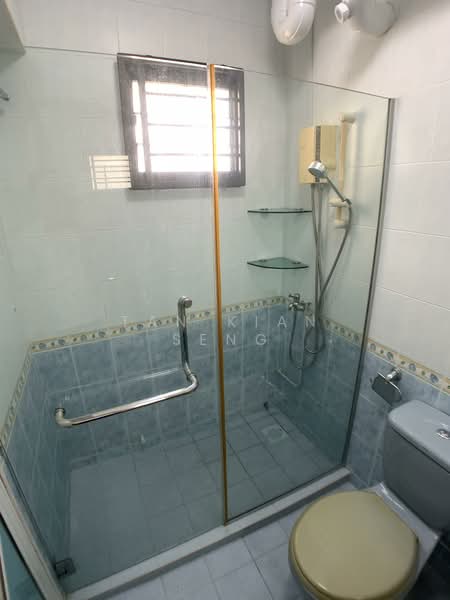 For Rent - 76A Redhill Road