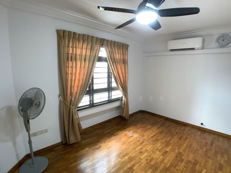 For Rent - 76A Redhill Road