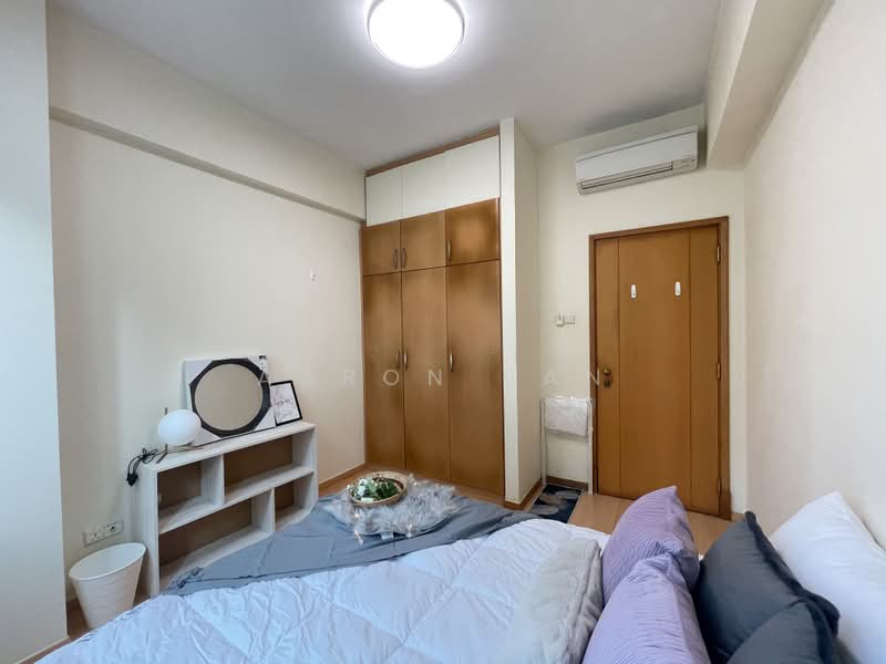 Gloucester Mansions, 10 Newton Road, Room Rental, 130 sqft, Condominium For Rent, by Aaron Pan, 23400192 - PropertyGuru.com.sg