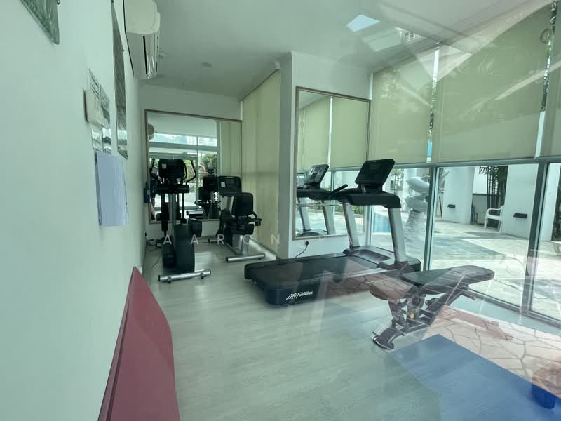 Gloucester Mansions, 10 Newton Road, Room Rental, 130 sqft, Condominium For Rent, by Aaron Pan, 23400192 - PropertyGuru.com.sg