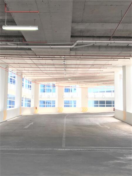 West Connect Building, 10 Buroh Street, Boon Lay / Jurong / Tuas, 1,733 sqft, Factory / Workshop (B2) For Sale, by Derrick Neo, 23400938 - 20ft container vehicles accessible via ramp - CommercialGuru.com.sg