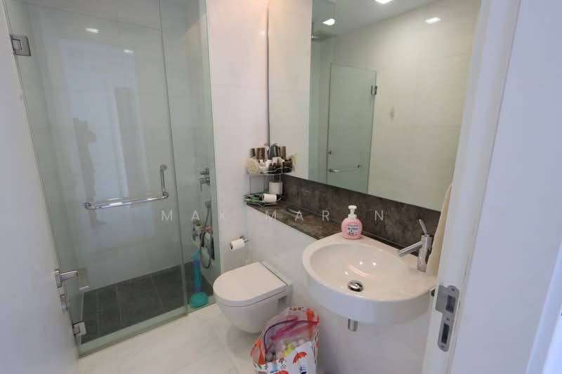 Reflections at Keppel Bay, 25 Keppel Bay View, Harbourfront / Telok Blangah, 3 Bedrooms, 1,873 sqft, Condominium For Sale, by Max Maran, 23401516 - Common Bathroom - PropertyGuru.com.sg