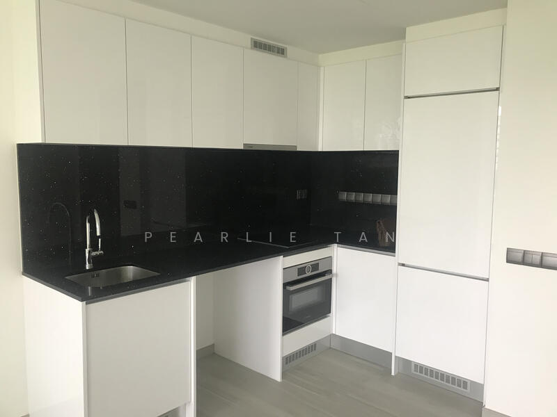 Kallang Riverside, 51 Kampong Bugis, 1 Bedroom, 635 sqft, Condominium For Rent, by Pearlie Tan, 23402265 - PropertyGuru.com.sg