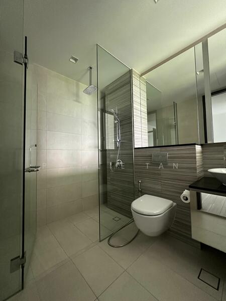 Kallang Riverside, 51 Kampong Bugis, 1 Bedroom, 635 sqft, Condominium For Rent, by Pearlie Tan, 23402265 - PropertyGuru.com.sg