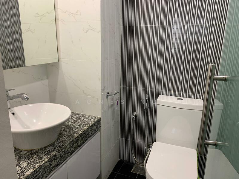 For Rent - Nouvelle Park