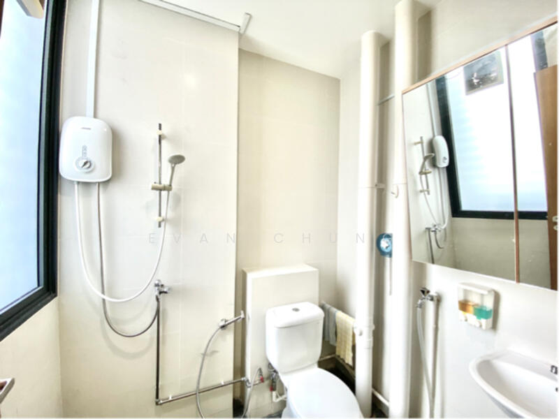 Vertex, 33 Ubi Avenue 3, 1,560 sqft, Light Industrial (B1) For Rent, by Evan Chung, 23407798 - CommercialGuru.com.sg