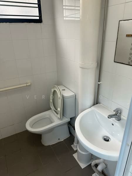 150 Ang Mo Kio Avenue 5, 150 Ang Mo Kio Avenue 5, 2 Bedrooms, 731 sqft, HDB Flat For Rent, by Veron Heng, 23407888 - PropertyGuru.com.sg