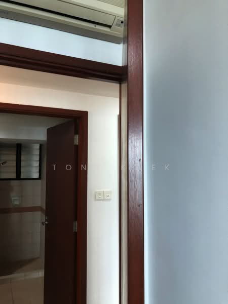 Woodsvale, 11 Woodlands Drive 72, 3 Bedrooms, 1,227 sqft, Condominium For Rent, by Tony Kwek, 23409834 - PropertyGuru.com.sg