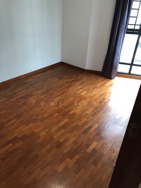 Woodsvale, 11 Woodlands Drive 72, 3 Bedrooms, 1,227 sqft, Condominium For Rent, by Tony Kwek, 23409834 - PropertyGuru.com.sg