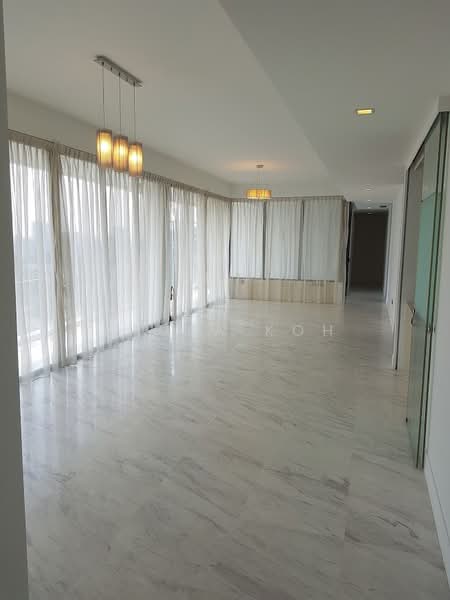 VIVA, 8 Suffolk Walk, 4 Bedrooms, 2,459 sqft, Condominium For Sale, by Laura Koh, 23410696 - PropertyGuru.com.sg