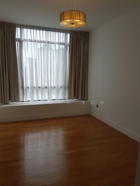 VIVA, 8 Suffolk Walk, 4 Bedrooms, 2,459 sqft, Condominium For Sale, by Laura Koh, 23410696 - PropertyGuru.com.sg
