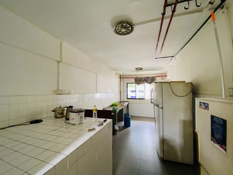 526 Ang Mo Kio Avenue 10, 526 Ang Mo Kio Avenue 10, 4 Bedrooms, 915 sqft, HDB Flat For Rent, by Vernus Lou, 23410812 - PropertyGuru.com.sg