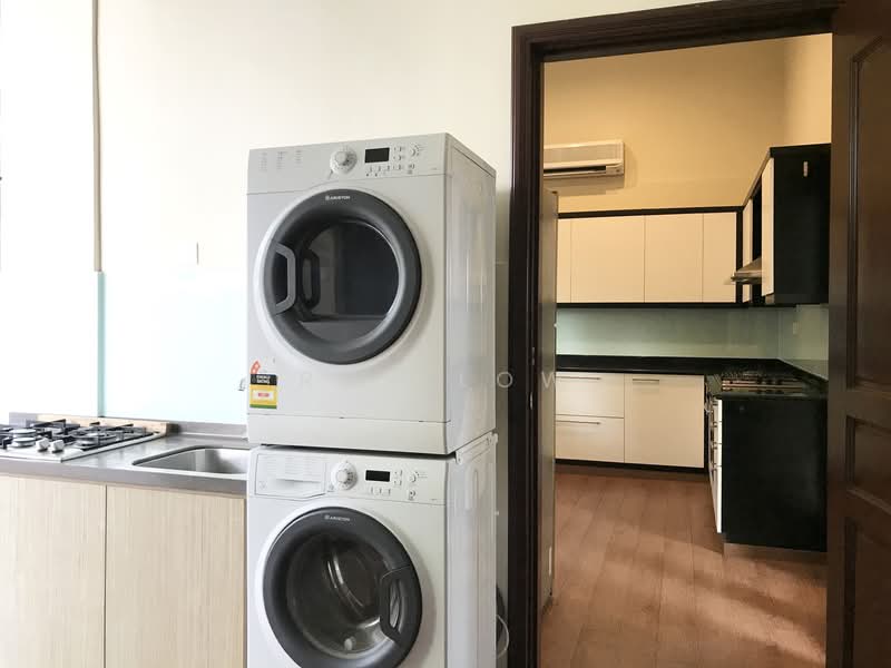 Renovated 3 Storey Modern Bungalow With Beautiful Pool For Lease, Merryn Road, 6 Bedrooms, 6,000 sqft, Detached House For Rent, by Roy Low, 23411761 - PropertyGuru.com.sg