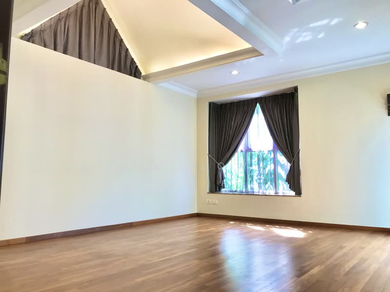 Renovated 3 Storey Modern Bungalow With Beautiful Pool For Lease, Merryn Road, 6 Bedrooms, 6,000 sqft, Detached House For Rent, by Roy Low, 23411761 - PropertyGuru.com.sg