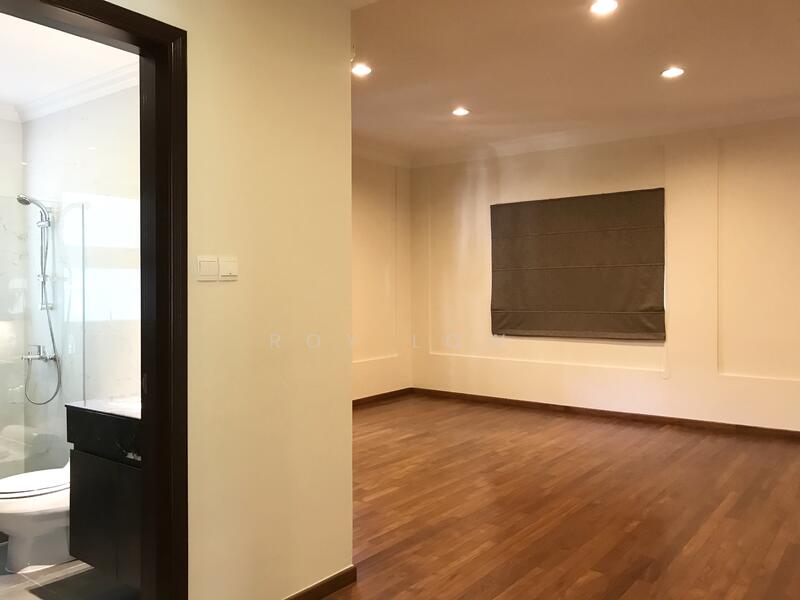 Renovated 3 Storey Modern Bungalow With Beautiful Pool For Lease, Merryn Road, 6 Bedrooms, 6,000 sqft, Detached House For Rent, by Roy Low, 23411761 - PropertyGuru.com.sg
