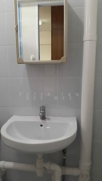 537 Ang Mo Kio Avenue 5, 537 Ang Mo Kio Avenue 5, Room Rental, 200 sqft, HDB Flat For Rent, by Peter Tan Sze Wee, 23413215 - PropertyGuru.com.sg
