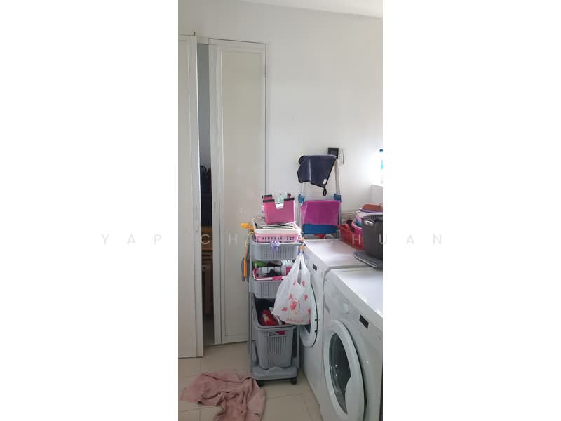 Palm Isles, 34 Flora Drive, Changi Airport / Changi Village, 3 Bedrooms, 1,119 sqft, Condominium For Rent, by Yap Chin Chuan, 23414198 - PropertyGuru.com.sg