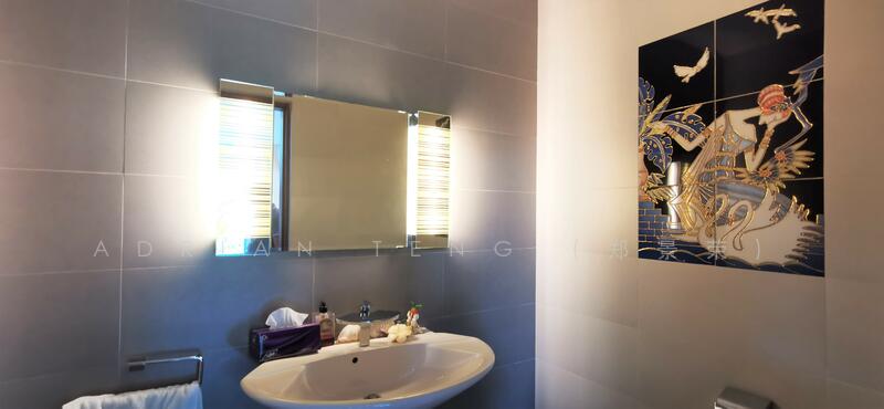 For Sale - ⭐❤️Rare Bungalow along Grange Road, Freehold, walk to future Orchard Boulevard Mrt.⭐❤️