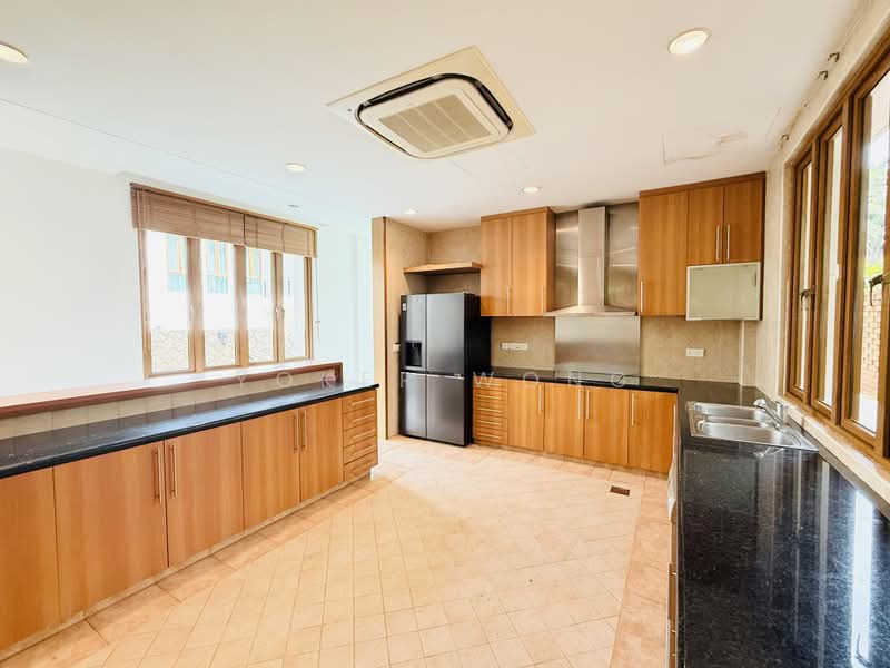 Holland Road Detached House with Pool and 3 Storeys of Living Space, Holland Road, 6 Bedrooms, 6,000 sqft, Detached House For Rent, by Yoker Wong, 23415898 - PropertyGuru.com.sg
